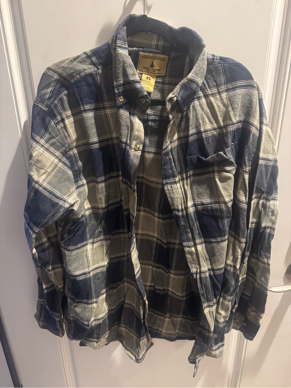 North West Wood Men's XL Blue, Olive Green and Cream Plaid Flannel Shirt